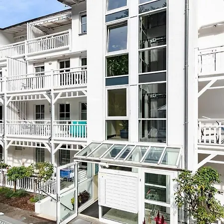 Seeschloss, App 14, Direkt An Der Strandpromenade, Toplage Lejlighed Binz