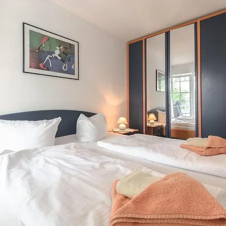 Seeschloss, App 14, Direkt An Der Strandpromenade, Toplage Appartamento Binz